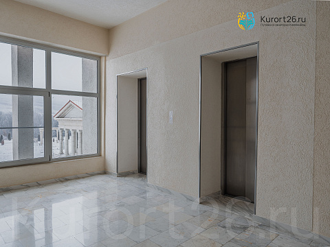 Санаторий «Елизавета—Минеральные Воды», г. Железноводск. Лифты в лечебном корпусе